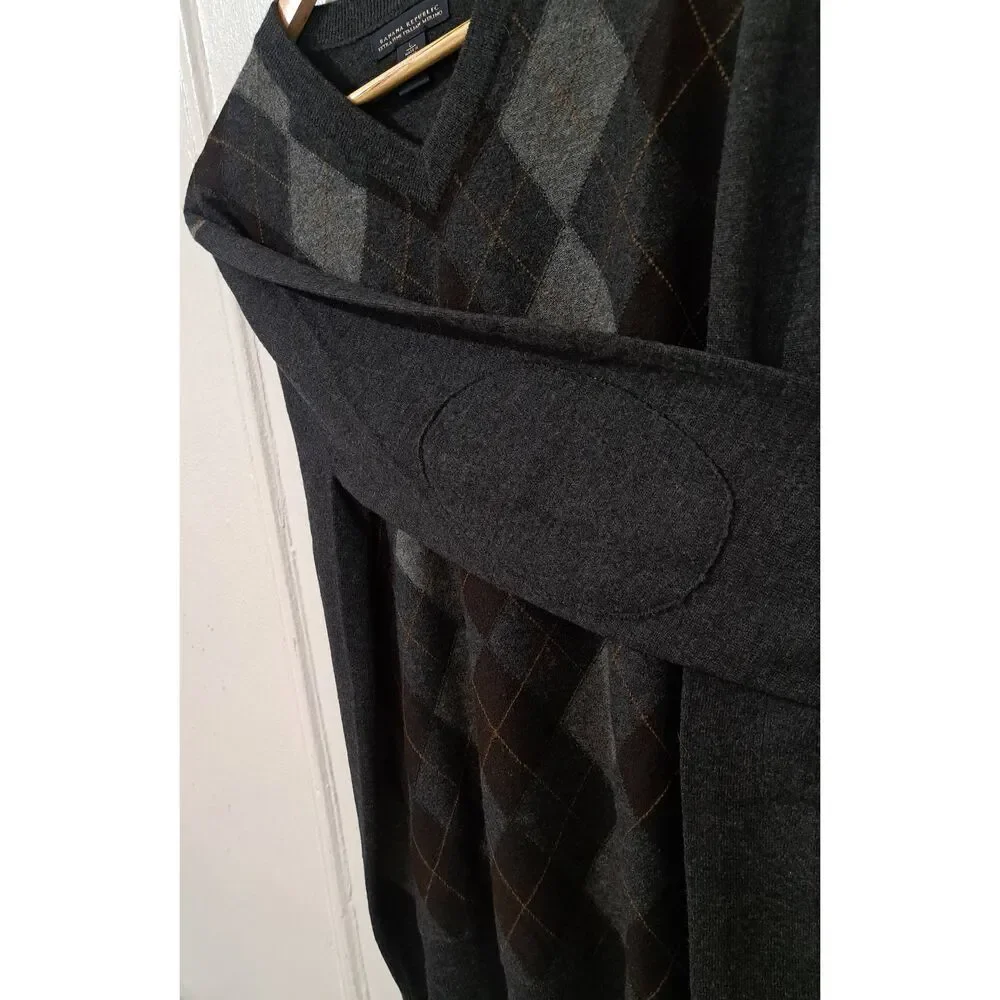 Banana republic mens large sweater argyle gray brown fine wool patch elbow